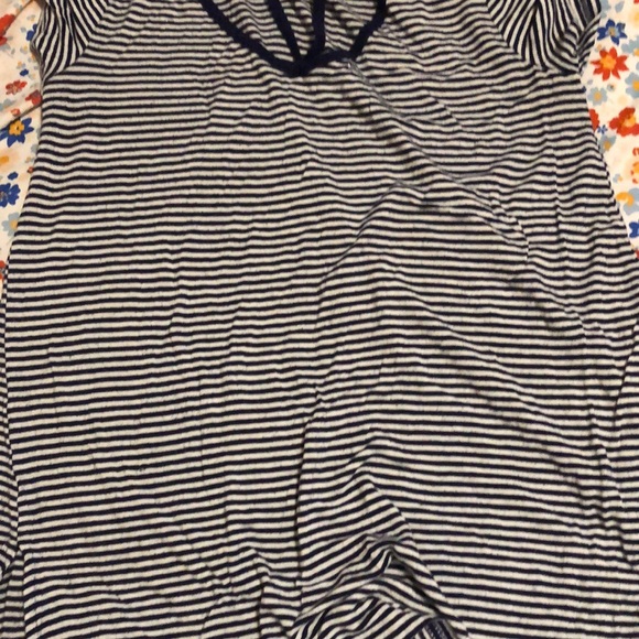 Shirts - Picture 2 of 4